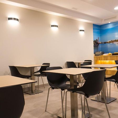 Hotel Av La Florida Seville Ngoại thất bức ảnh